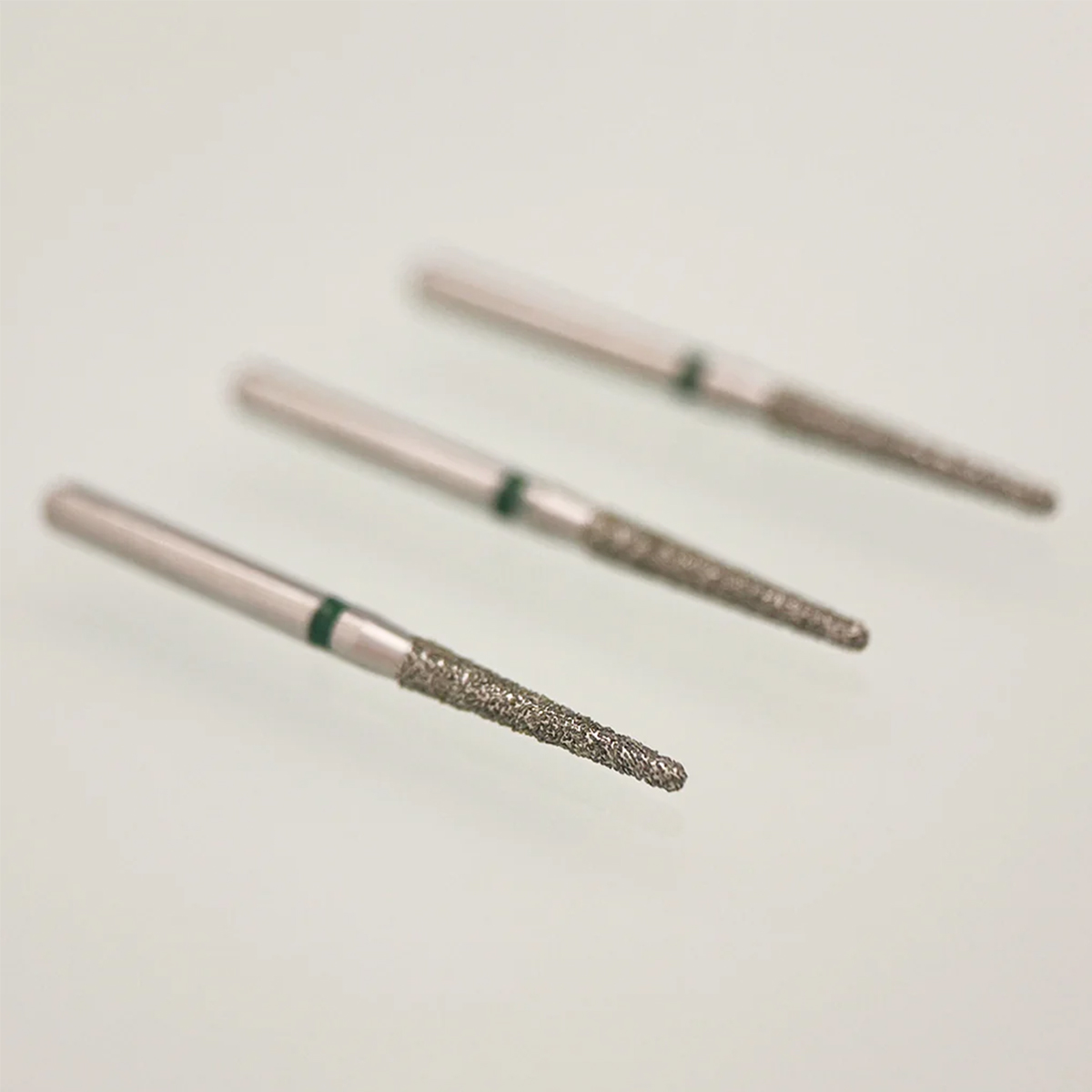 round-end-taper-diamond-bur-coarse-856L-014C