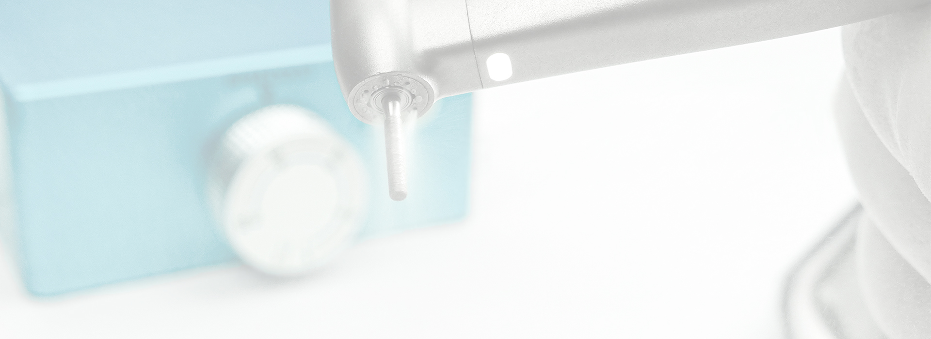 revolve-banner-electric